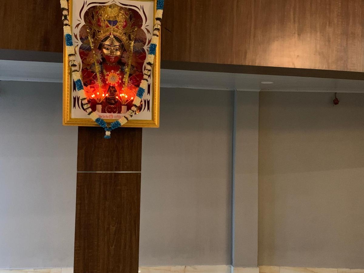 Gd Hotel Njp Siliguri Zewnętrze zdjęcie