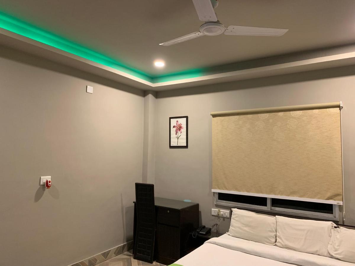 Gd Hotel Njp Siliguri Zewnętrze zdjęcie